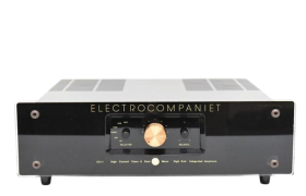 electrocompaniet_eci1-removebg-preview